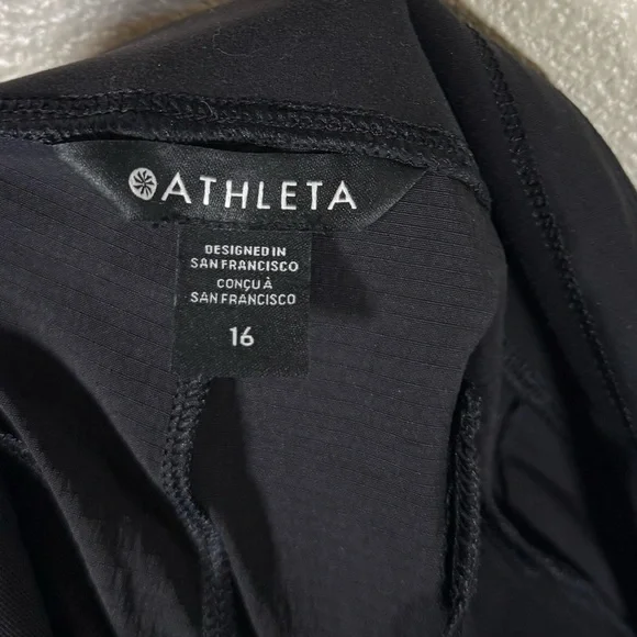 Athleta Trekkie North High Rise Jogger Black 16 C34 - Picture 10 of 10
